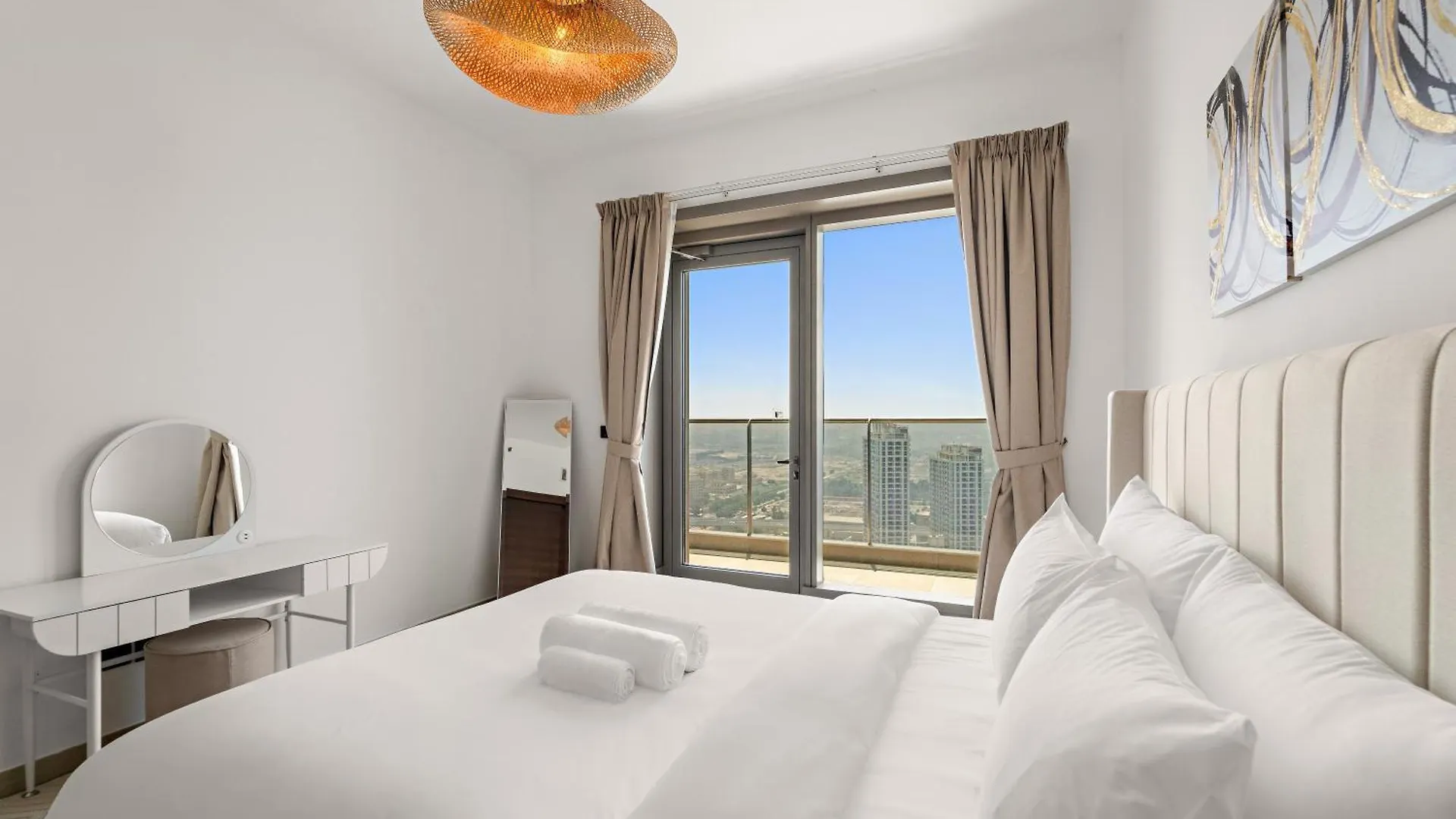 Waterfront View 1Br Apt With Gym, Pool & Sauna Dubai United Arab Emirates